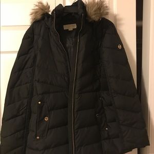 Michael Kors faux fur trim quilted down coat